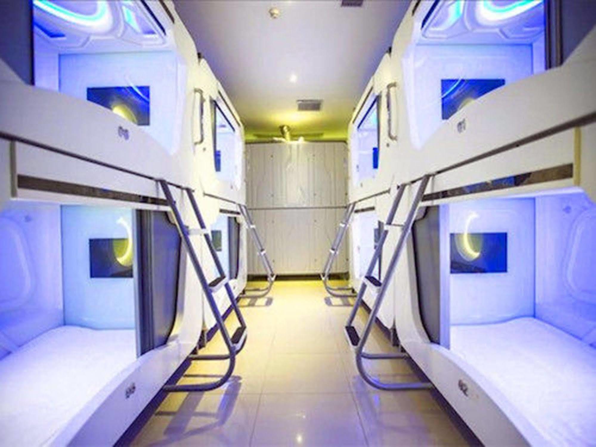 ג'ורג' טאון Time Capsule Hotel מראה חיצוני תמונה