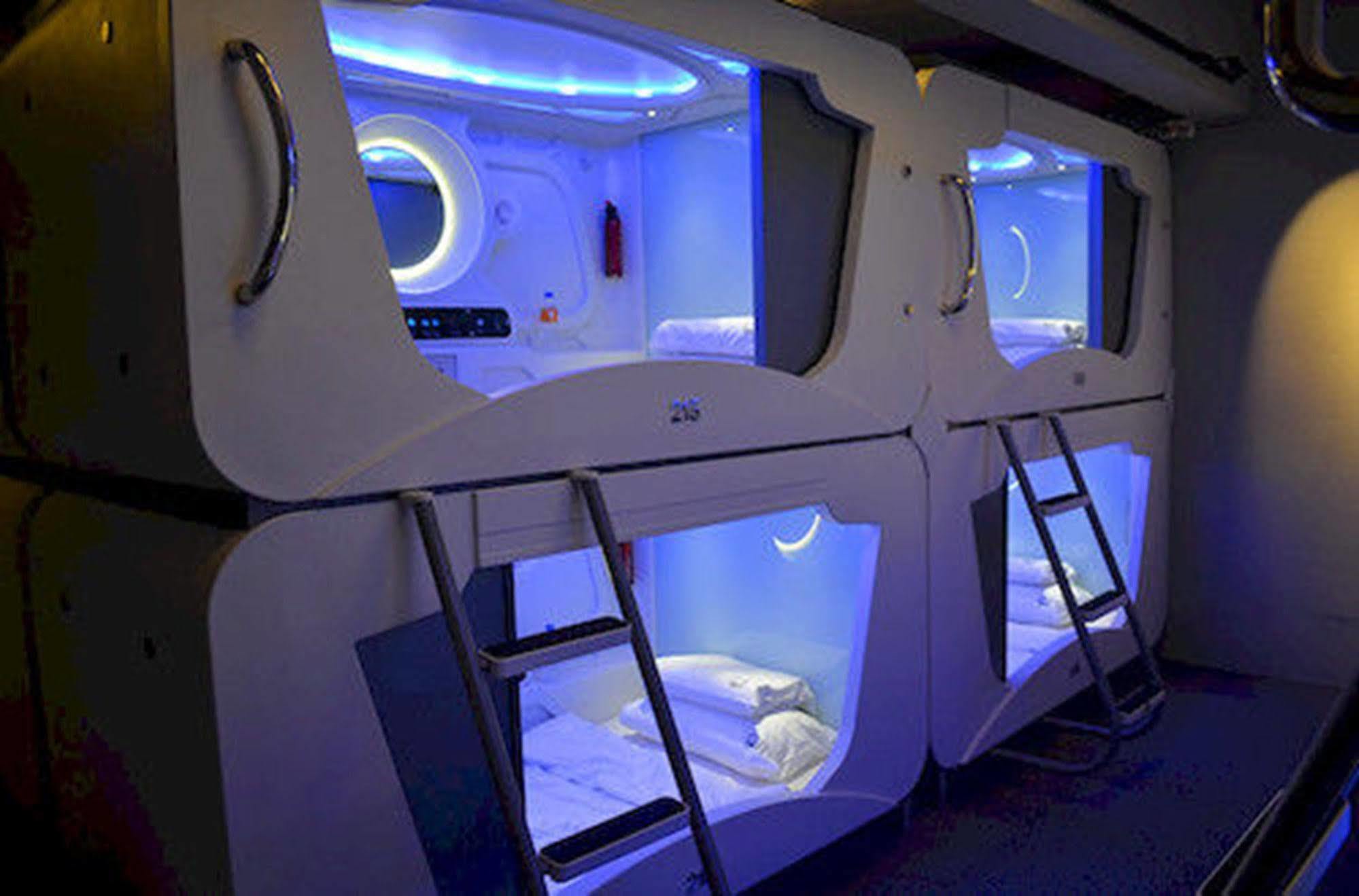 ג'ורג' טאון Time Capsule Hotel מראה חיצוני תמונה